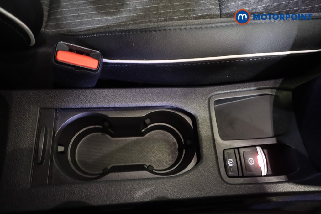 Renault Clio Se Edition Manual Petrol Hatchback - Stock Number (1572469) - 21st supplementary image