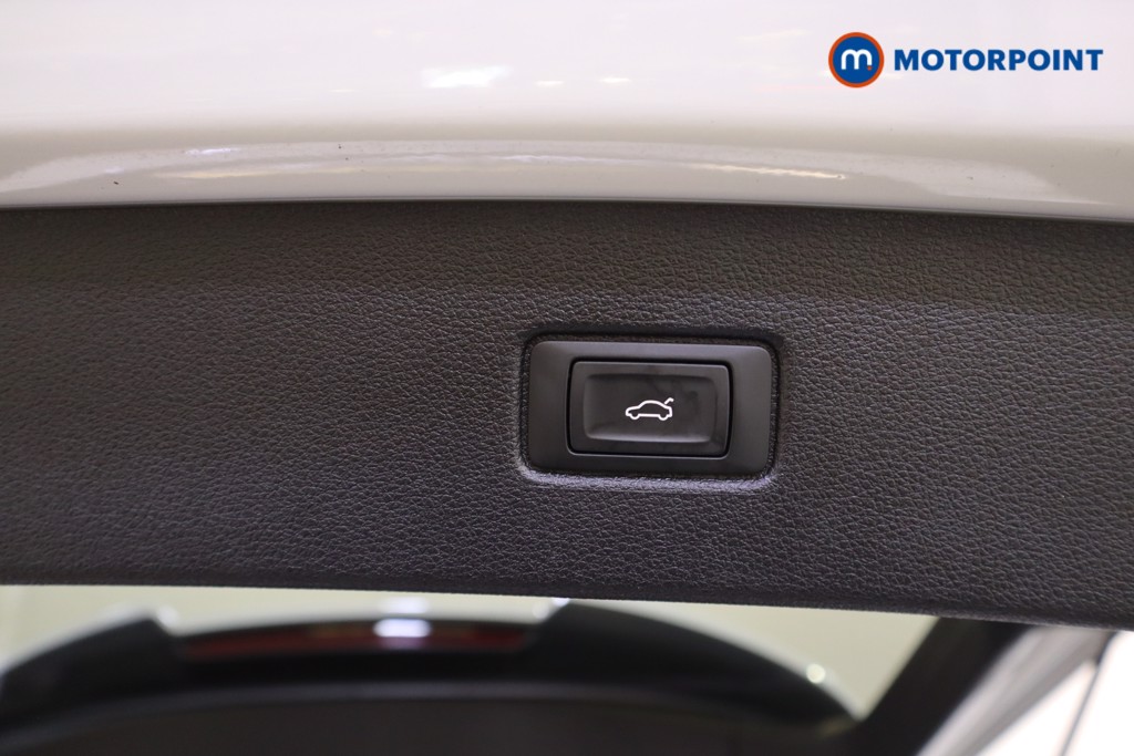 Audi Q7 S Line Automatic Diesel SUV - Stock Number (1572489) - 32nd supplementary image