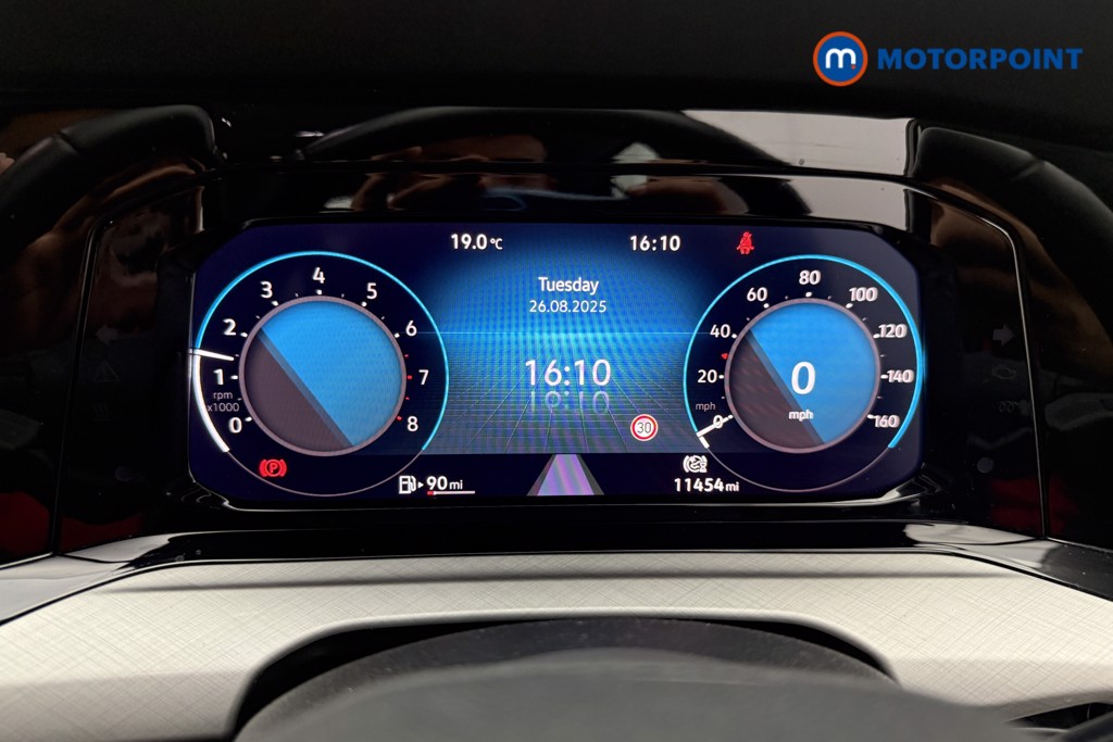 Volkswagen Golf Life Manual Petrol Hatchback - Stock Number (1572677) - 4th supplementary image