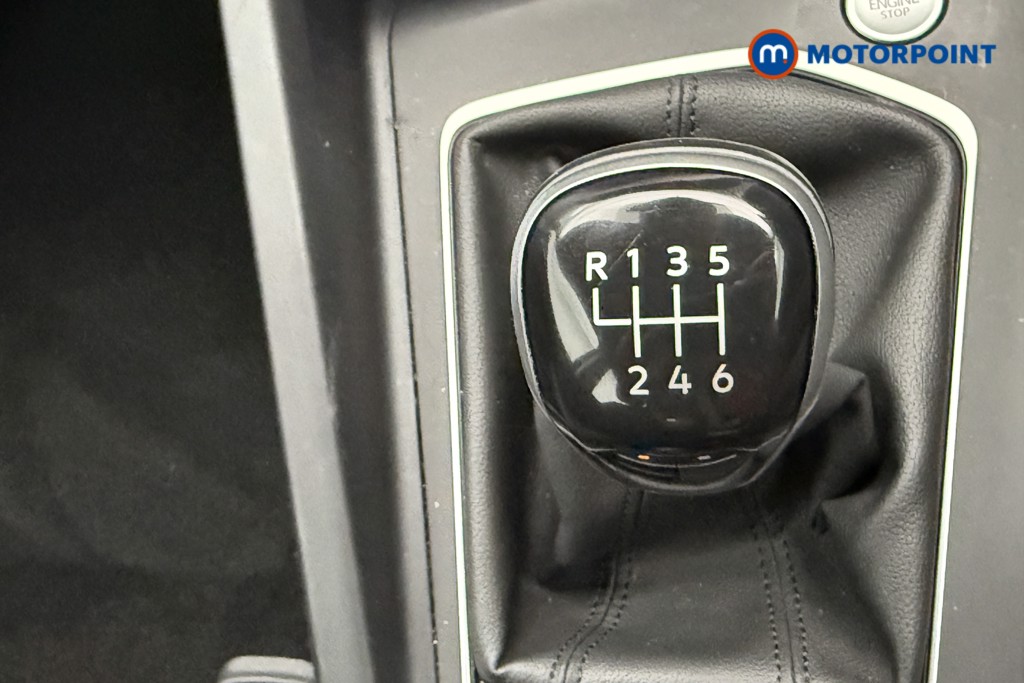 Volkswagen Golf Life Manual Petrol Hatchback - Stock Number (1572677) - 12th supplementary image