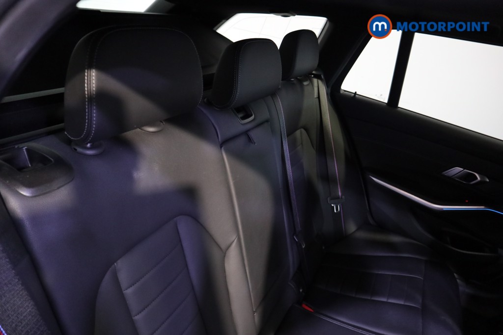 BMW 3 Series M Sport Automatic Petrol Plug-In Hybrid Estate - Stock Number (1572690) - 11th supplementary image