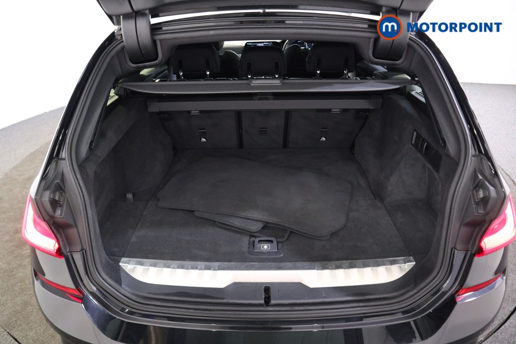 BMW 3 Series M Sport Automatic Petrol Plug-In Hybrid Estate - Stock Number (1572690) - 12th supplementary image