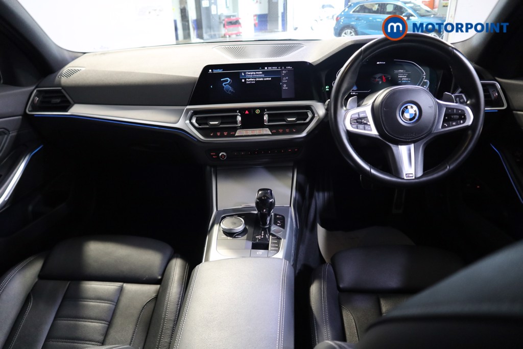BMW 3 Series M Sport Automatic Petrol Plug-In Hybrid Estate - Stock Number (1572690) - 1st supplementary image