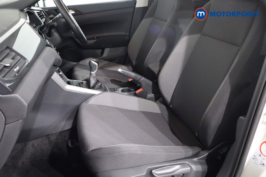 Volkswagen Polo Life Manual Petrol Hatchback - Stock Number (1572718) - 4th supplementary image
