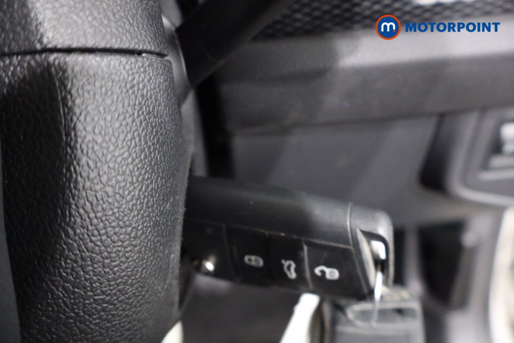 Volkswagen Polo Life Manual Petrol Hatchback - Stock Number (1572718) - 13th supplementary image