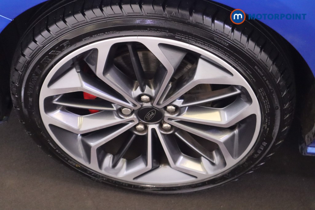 Ford Focus St-Line X Manual Petrol Hatchback - Stock Number (1572721) - 9th supplementary image