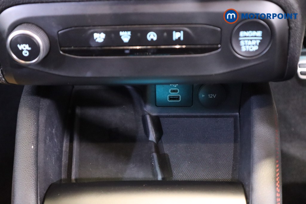 Ford Focus St-Line X Manual Petrol Hatchback - Stock Number (1572721) - 19th supplementary image