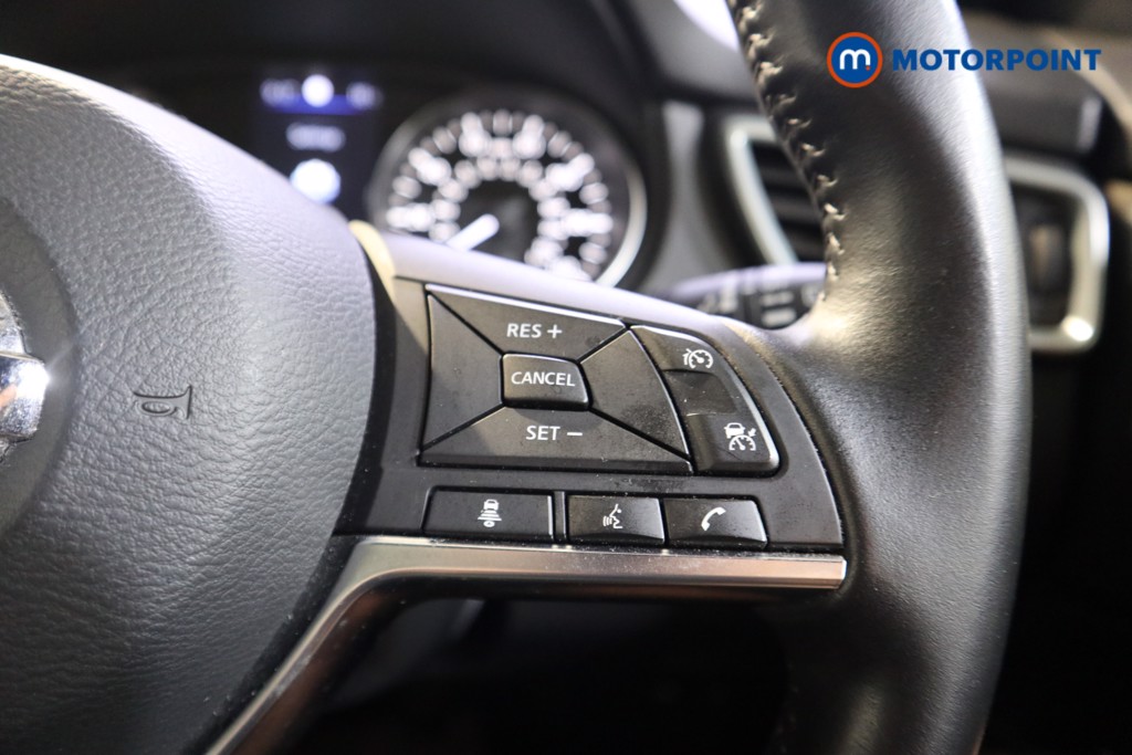 Nissan Qashqai Tekna-Plus Manual Petrol SUV - Stock Number (1572733) - 5th supplementary image