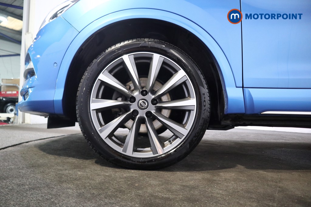 Nissan Qashqai Tekna-Plus Manual Petrol SUV - Stock Number (1572733) - 14th supplementary image