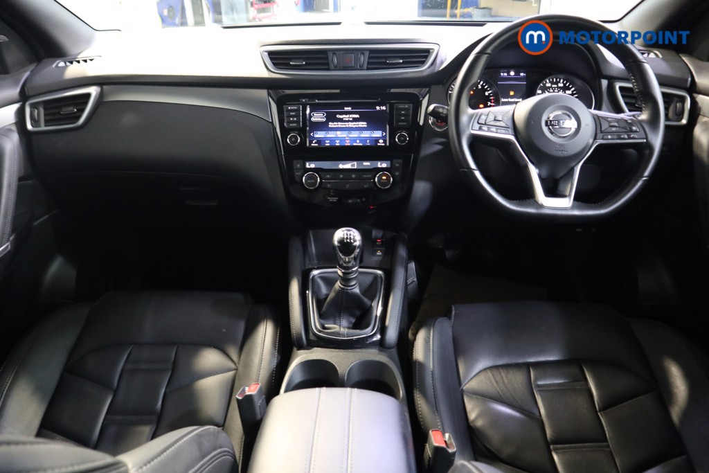 Nissan Qashqai Tekna-Plus Manual Petrol SUV - Stock Number (1572733) - 1st supplementary image