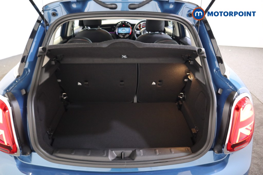 Mini Hatchback Cooper Classic Automatic Petrol Hatchback - Stock Number (1572942) - 12th supplementary image