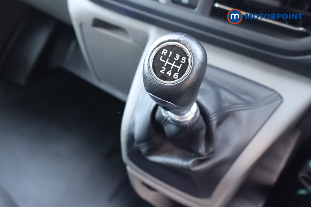 Ford Transit Custom Limited Manual Diesel Panel Van - Stock Number (1573198) - 6th supplementary image