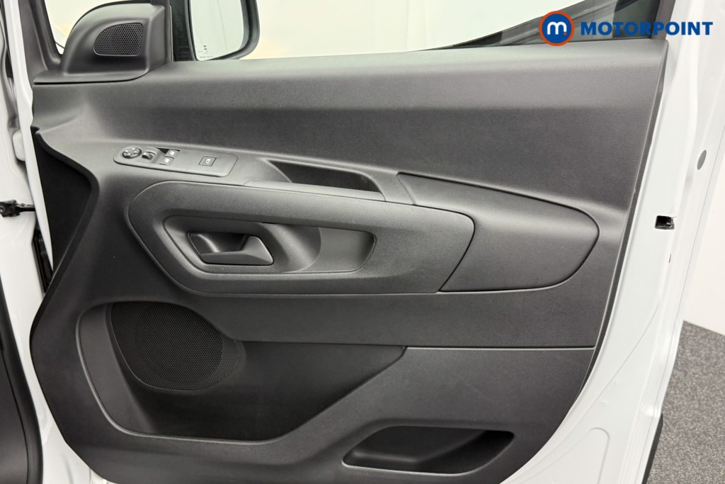 Vauxhall Combo Cargo Prime Manual Diesel Panel Van - Stock Number (1573212) - 13th supplementary image