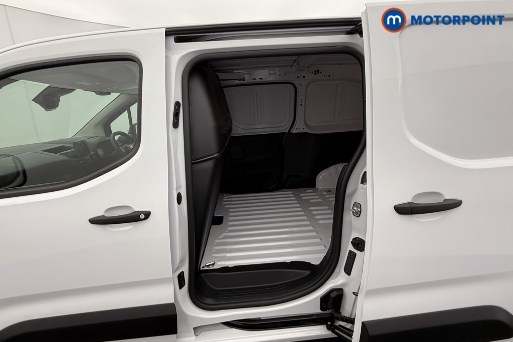 Vauxhall Combo Cargo Prime Manual Diesel Panel Van - Stock Number (1573212) - 16th supplementary image
