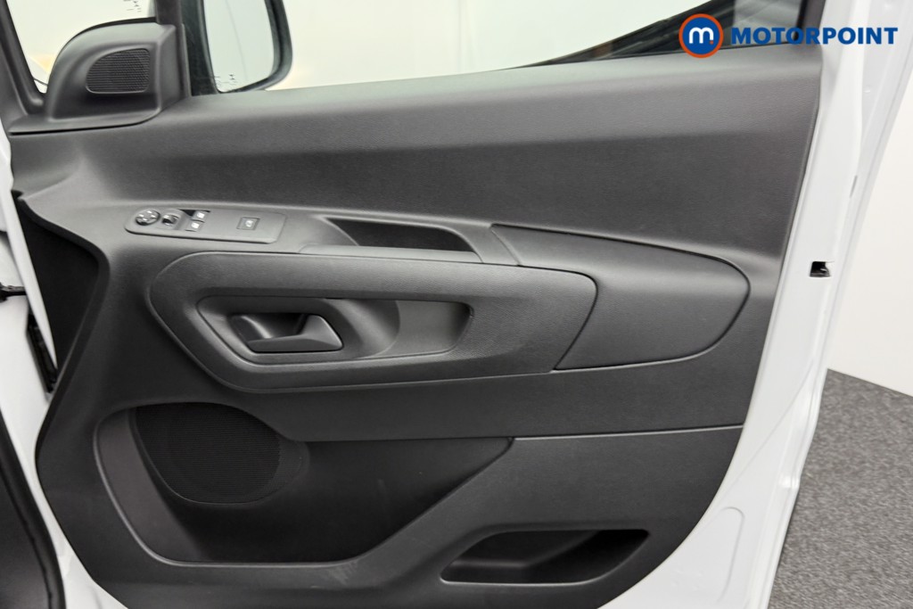 Vauxhall Combo Cargo Prime Manual Diesel Panel Van - Stock Number (1573217) - 13th supplementary image