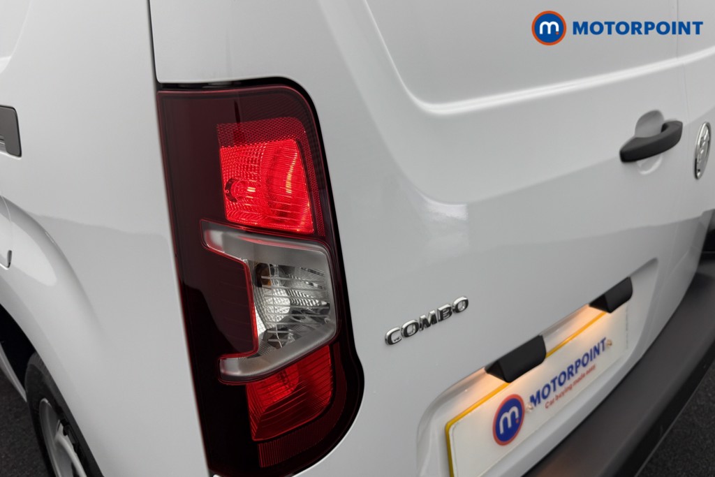 Vauxhall Combo Cargo Prime Manual Diesel Panel Van - Stock Number (1573219) - 17th supplementary image