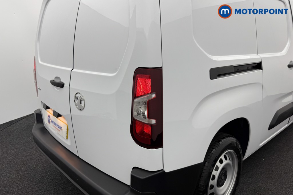 Vauxhall Combo Cargo Prime Manual Diesel Panel Van - Stock Number (1573219) - 18th supplementary image