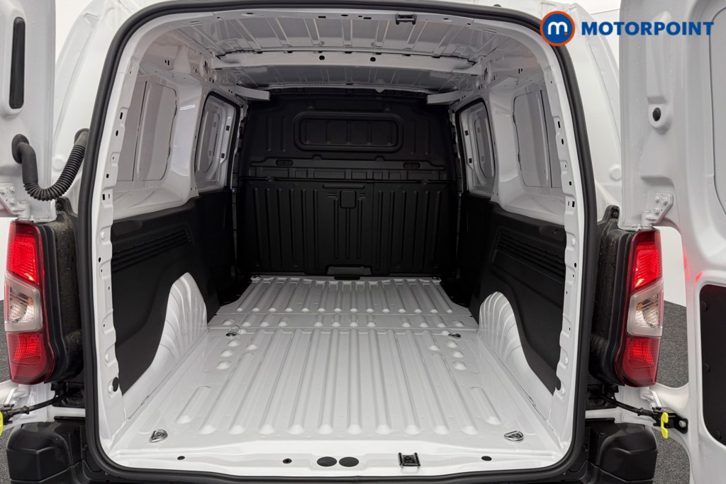 Vauxhall Combo Cargo Prime Manual Diesel Panel Van - Stock Number (1573229) - 16th supplementary image