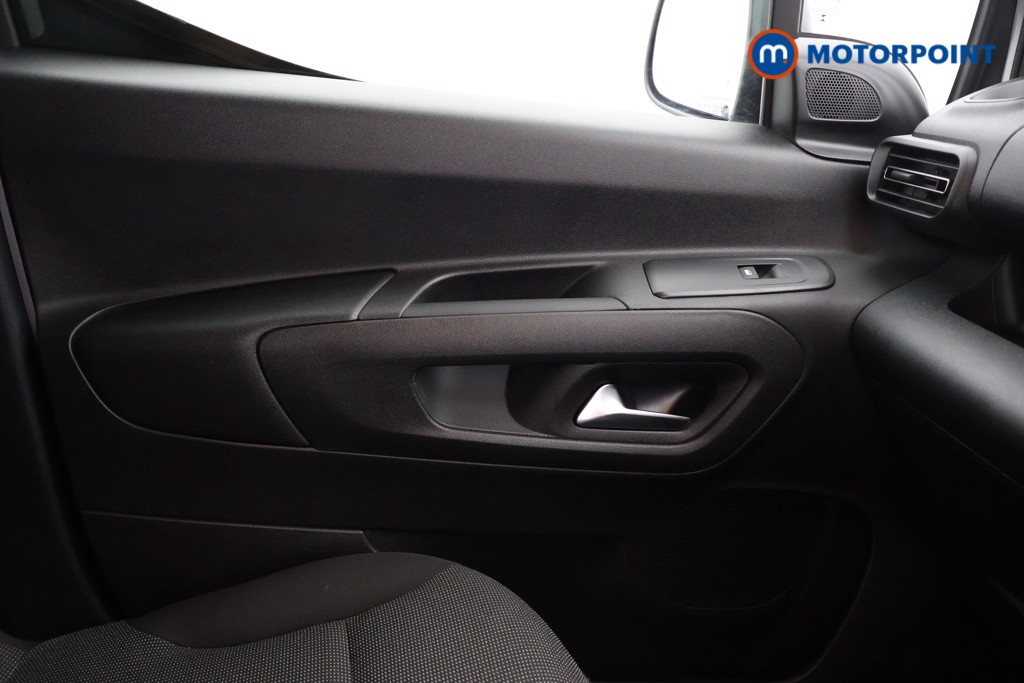 Peugeot Partner Professional Manual Diesel Panel Van - Stock Number (1573252) - 7th supplementary image