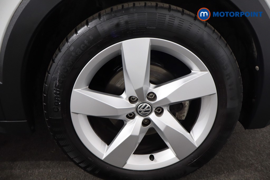 Volkswagen T-Cross SEL Manual Petrol SUV - Stock Number (1573261) - 10th supplementary image