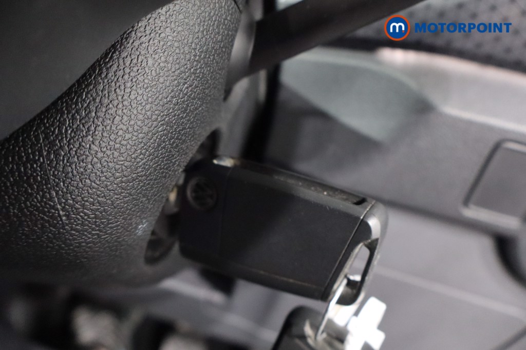 Volkswagen T-Cross SEL Manual Petrol SUV - Stock Number (1573261) - 13th supplementary image
