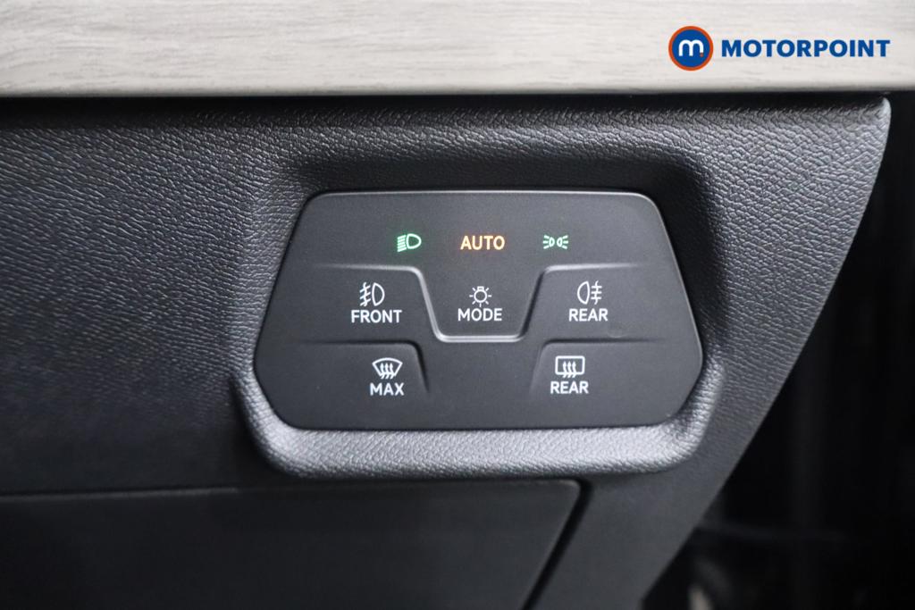 Seat Leon Xcellence Automatic Petrol Plug-In Hybrid Hatchback - Stock Number (1573285) - 10th supplementary image