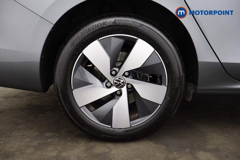 Volkswagen Passat Life Automatic Petrol Plug-In Hybrid Estate - Stock Number (1573303) - 17th supplementary image