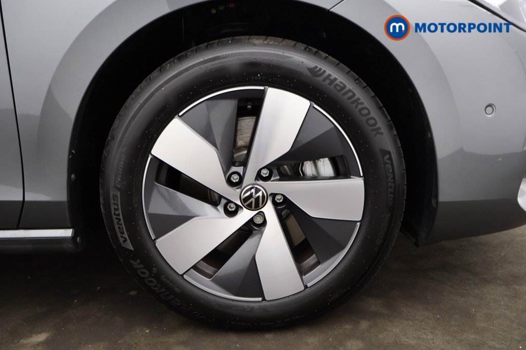 Volkswagen Passat Life Automatic Petrol Plug-In Hybrid Estate - Stock Number (1573303) - 18th supplementary image