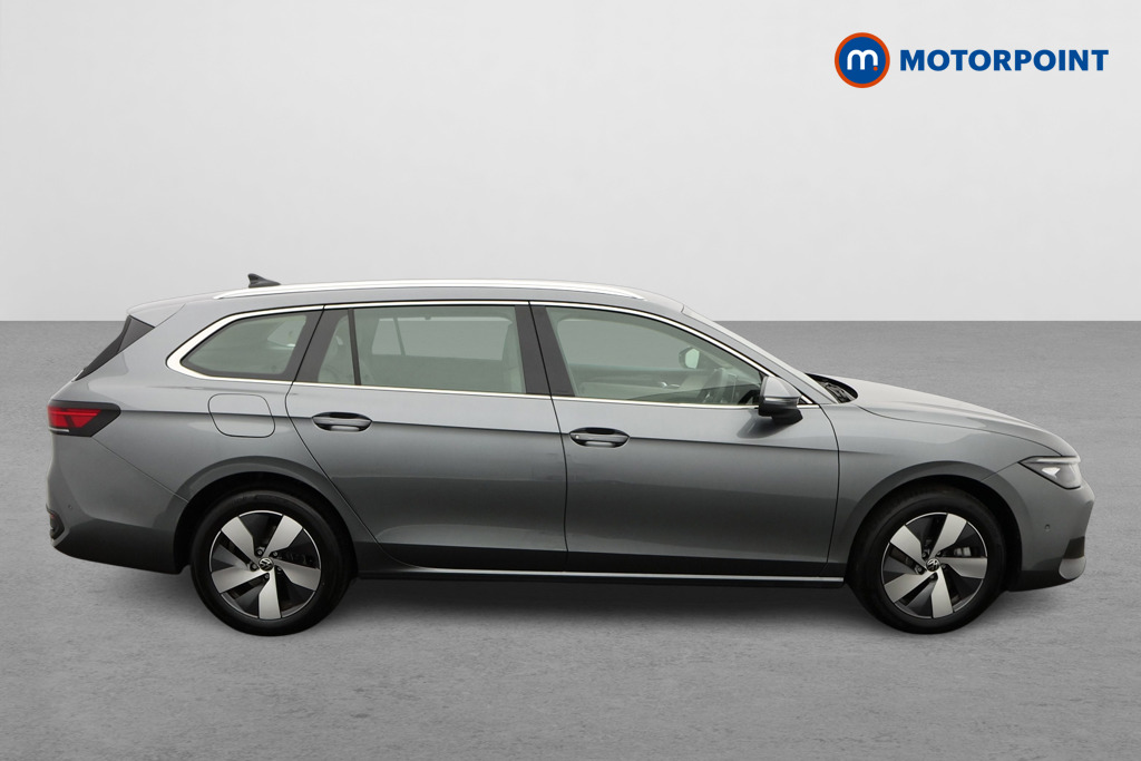 Volkswagen Passat Life Automatic Petrol Plug-In Hybrid Estate - Stock Number (1573303) - Drivers side