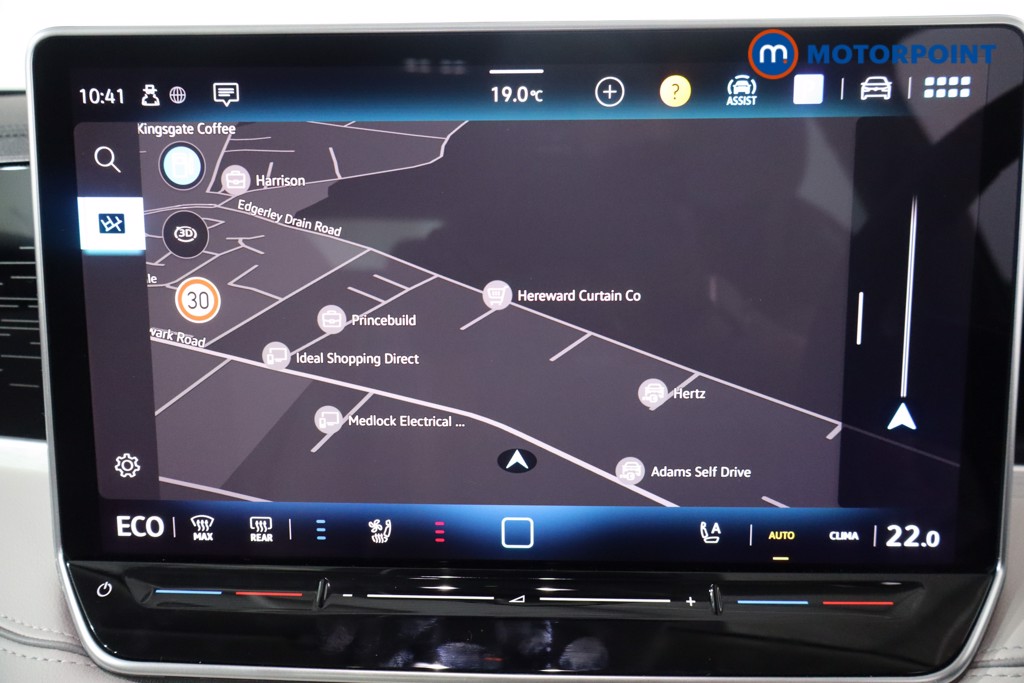 Volkswagen Passat Life Automatic Petrol Plug-In Hybrid Estate - Stock Number (1573327) - 2nd supplementary image