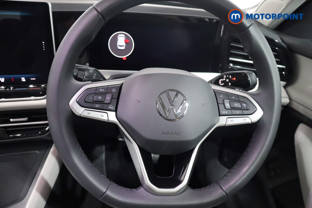 Volkswagen Passat Life Automatic Petrol Plug-In Hybrid Estate - Stock Number (1573327) - 6th supplementary image