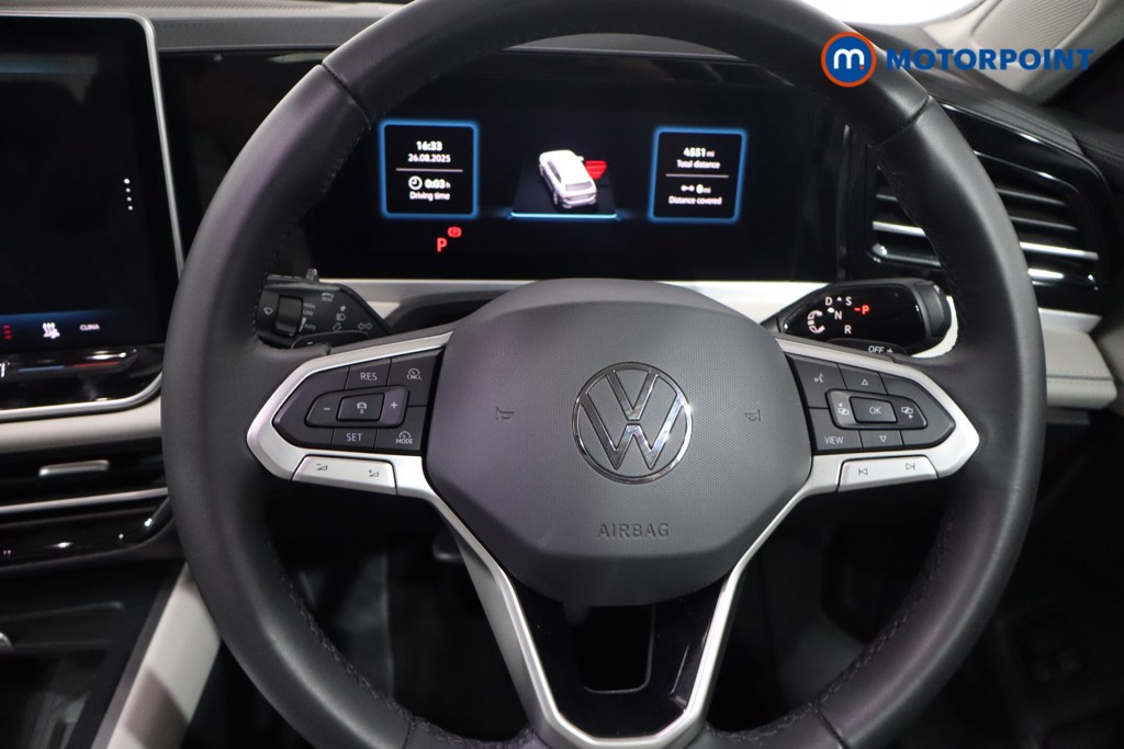 Volkswagen Passat Life Automatic Petrol Plug-In Hybrid Estate - Stock Number (1573328) - 6th supplementary image