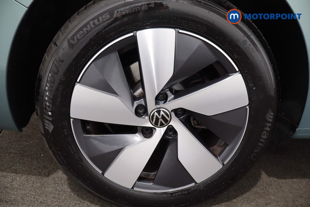 Volkswagen Passat Life Automatic Petrol Plug-In Hybrid Estate - Stock Number (1573328) - 9th supplementary image