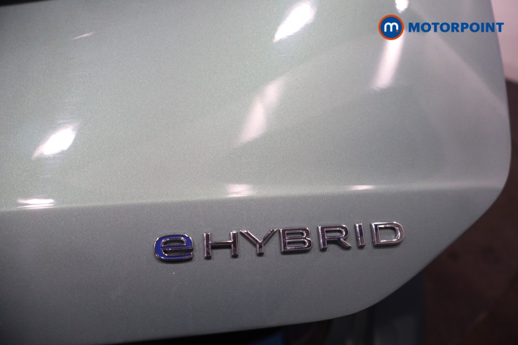 Volkswagen Passat Life Automatic Petrol Plug-In Hybrid Estate - Stock Number (1573328) - 39th supplementary image