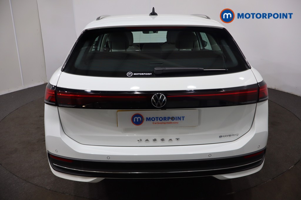 Volkswagen Passat Life Automatic Petrol Plug-In Hybrid Estate - Stock Number (1573333) - 40th supplementary image