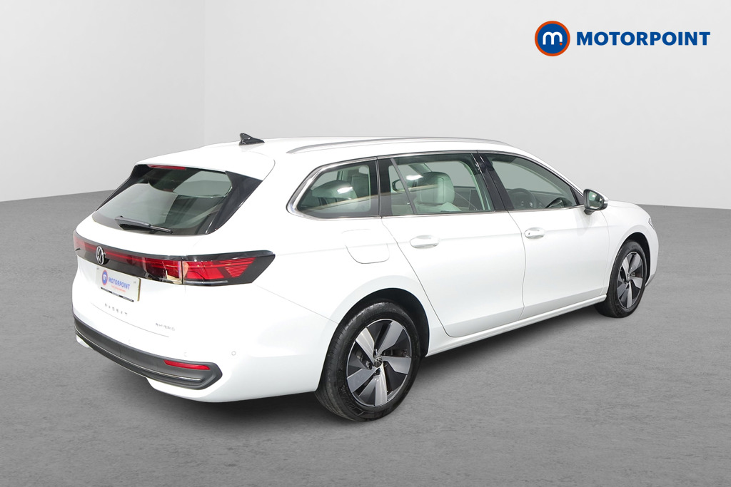 Volkswagen Passat Life Automatic Petrol Plug-In Hybrid Estate - Stock Number (1573337) - Drivers side rear corner