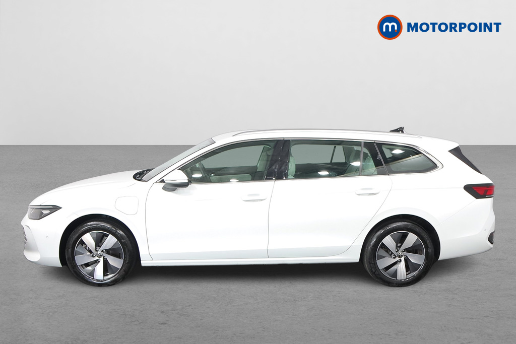 Volkswagen Passat Life Automatic Petrol Plug-In Hybrid Estate - Stock Number (1573337) - Passenger side