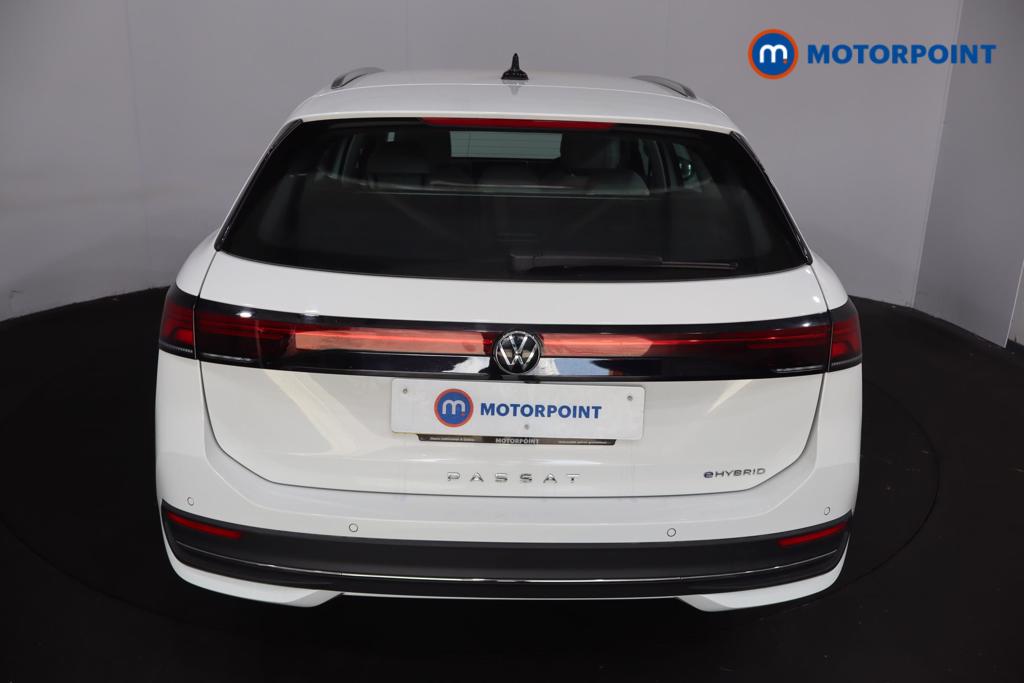 Volkswagen Passat Life Automatic Petrol Plug-In Hybrid Estate - Stock Number (1573341) - 18th supplementary image