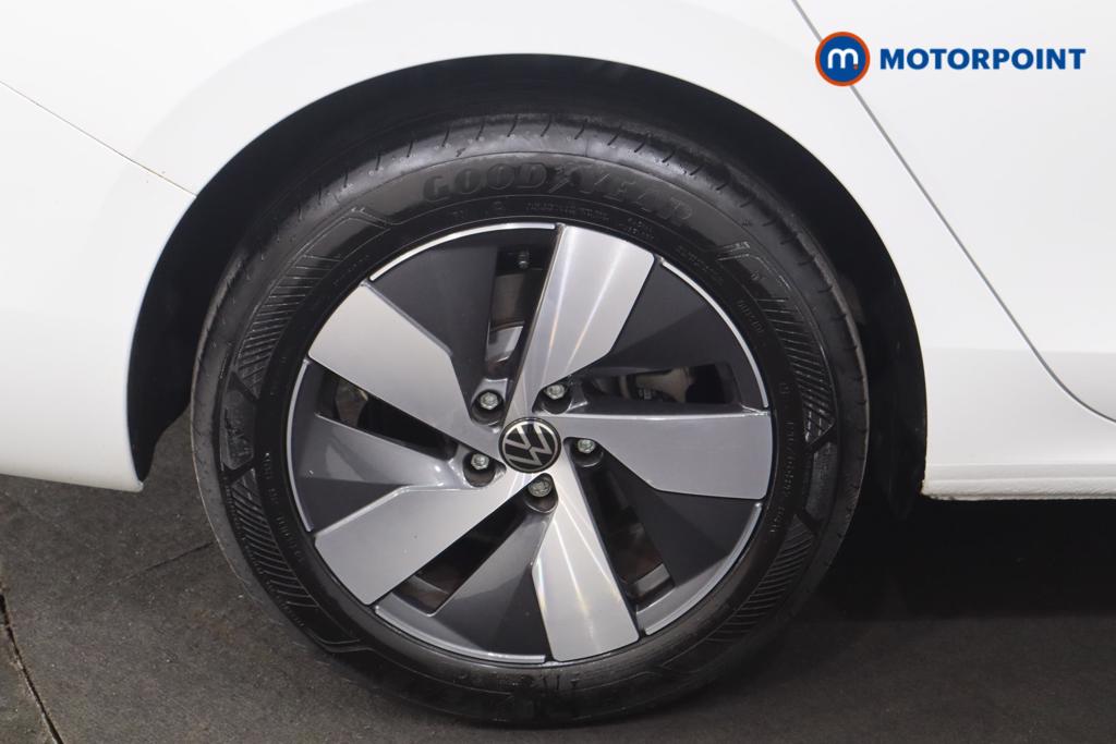 Volkswagen Passat Life Automatic Petrol Plug-In Hybrid Estate - Stock Number (1573341) - 19th supplementary image