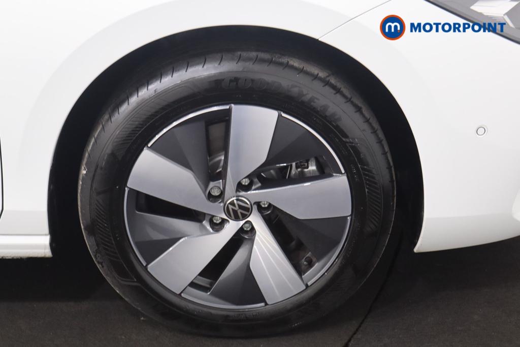 Volkswagen Passat Life Automatic Petrol Plug-In Hybrid Estate - Stock Number (1573341) - 20th supplementary image