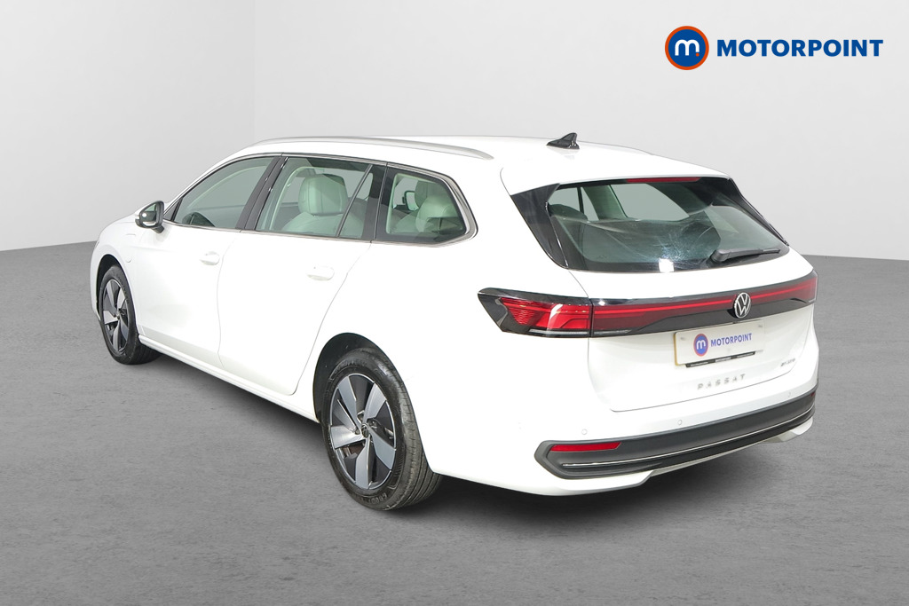 Volkswagen Passat Life Automatic Petrol Plug-In Hybrid Estate - Stock Number (1573341) - Passenger side rear corner
