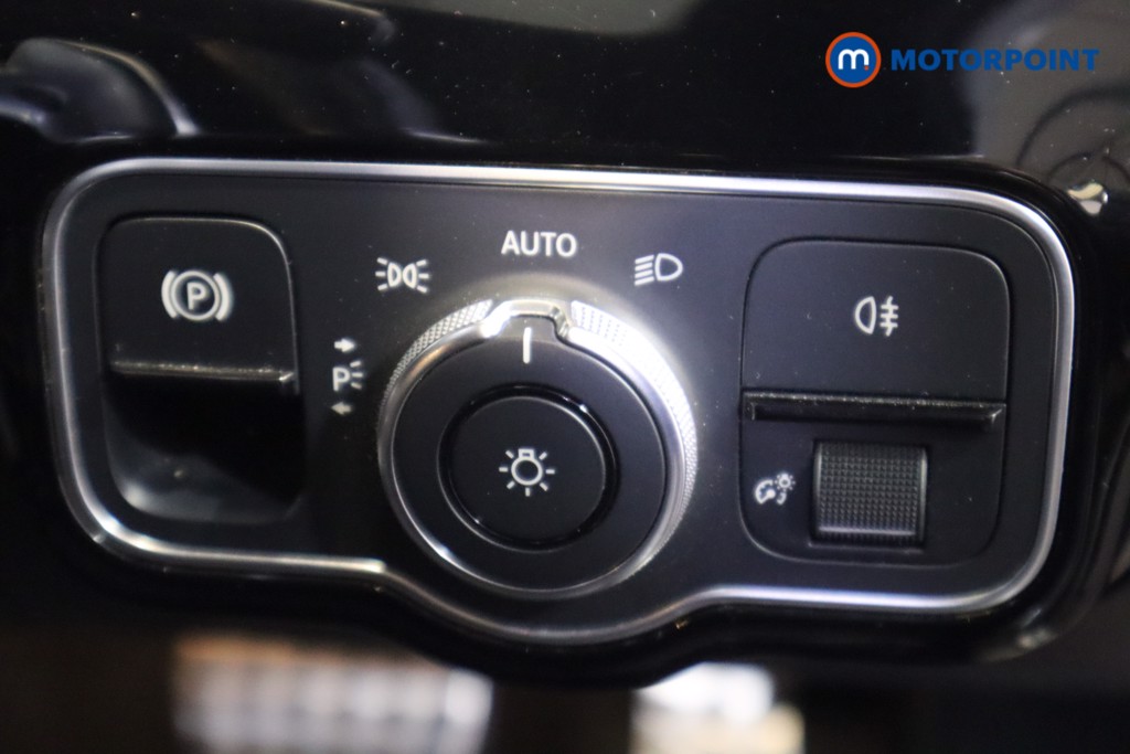 Mercedes-Benz A Class Amg Line Automatic Petrol Hatchback - Stock Number (1573487) - 17th supplementary image
