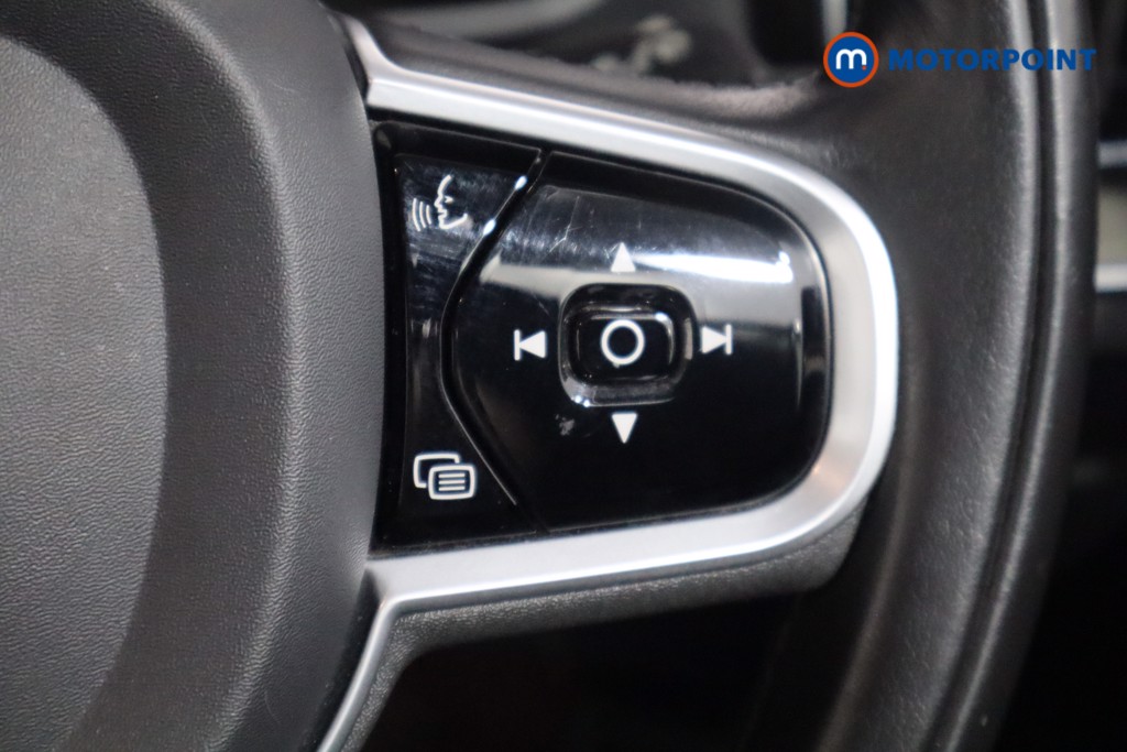 Volvo V60 Inscription Plus Automatic Petrol Estate - Stock Number (1573713) - 8th supplementary image