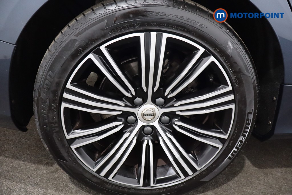 Volvo V60 Inscription Plus Automatic Petrol Estate - Stock Number (1573713) - 9th supplementary image