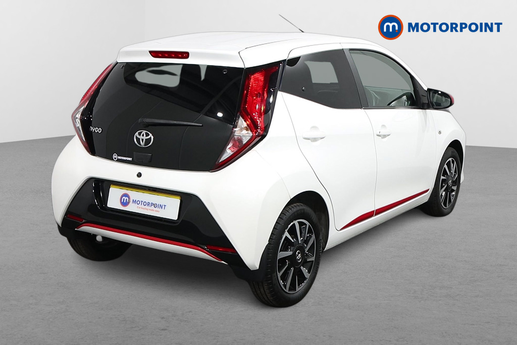Toyota Aygo X-Trend Automatic Petrol Hatchback - Stock Number (1573789) - Drivers side rear corner