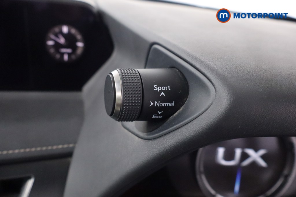 Lexus UX F-Sport Automatic Petrol-Electric Hybrid SUV - Stock Number (1573940) - 15th supplementary image
