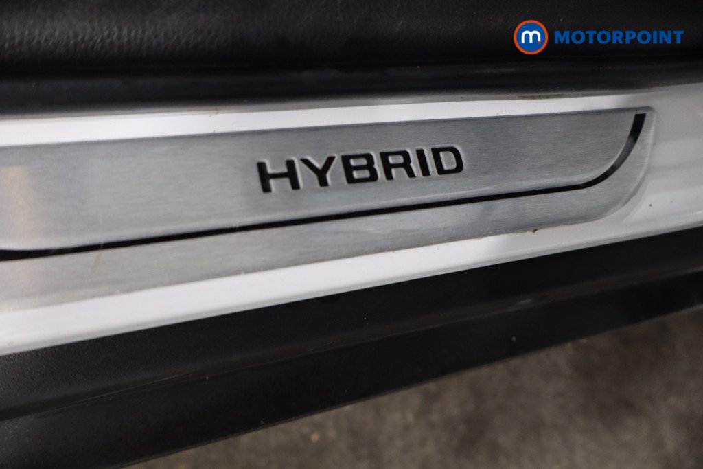 Toyota Yaris Cross Design Automatic Petrol-Electric Hybrid Estate - Stock Number (1573946) - 21st supplementary image