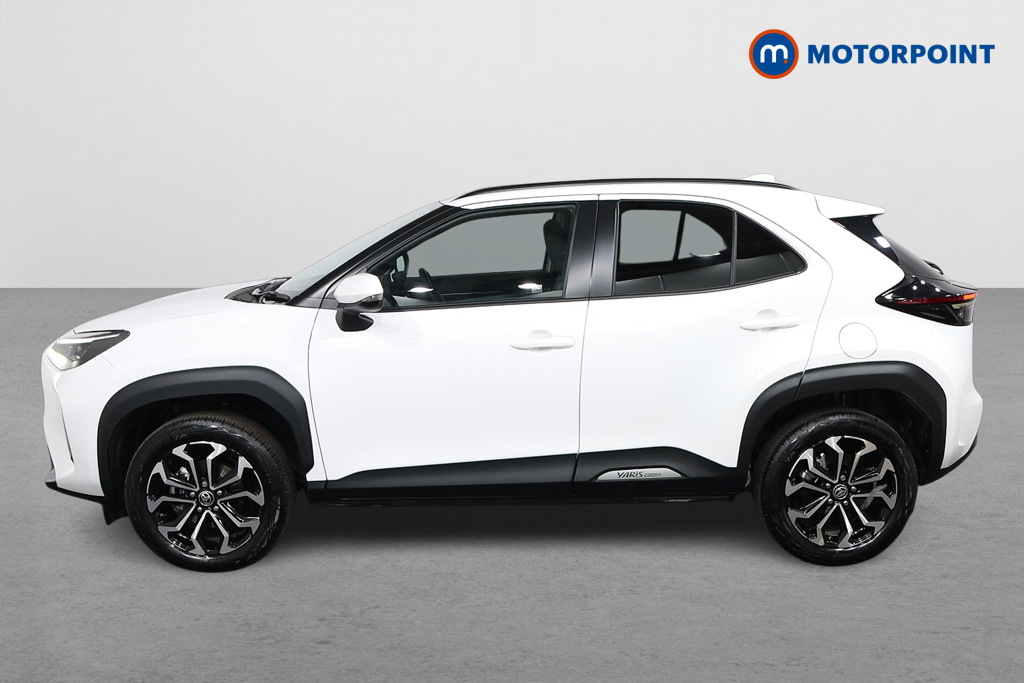Toyota Yaris Cross Design Automatic Petrol-Electric Hybrid Estate - Stock Number (1573946) - Passenger side