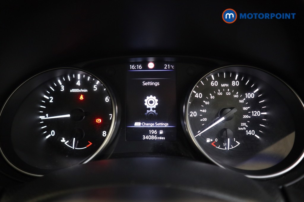 Nissan Qashqai N-Connecta Manual Petrol SUV - Stock Number (1573958) - 3rd supplementary image