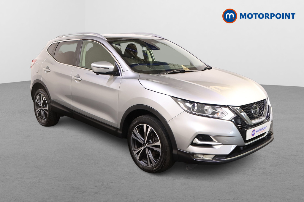 Nissan Qashqai N-Connecta Manual Petrol SUV - Stock Number (1573958) - Drivers side front corner